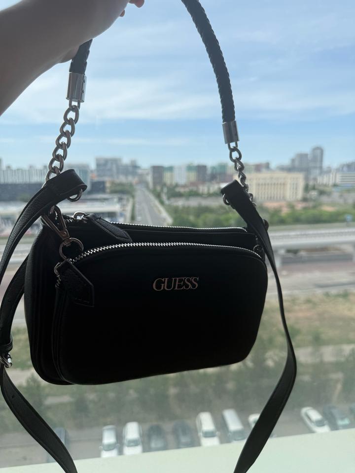 сумка Guess