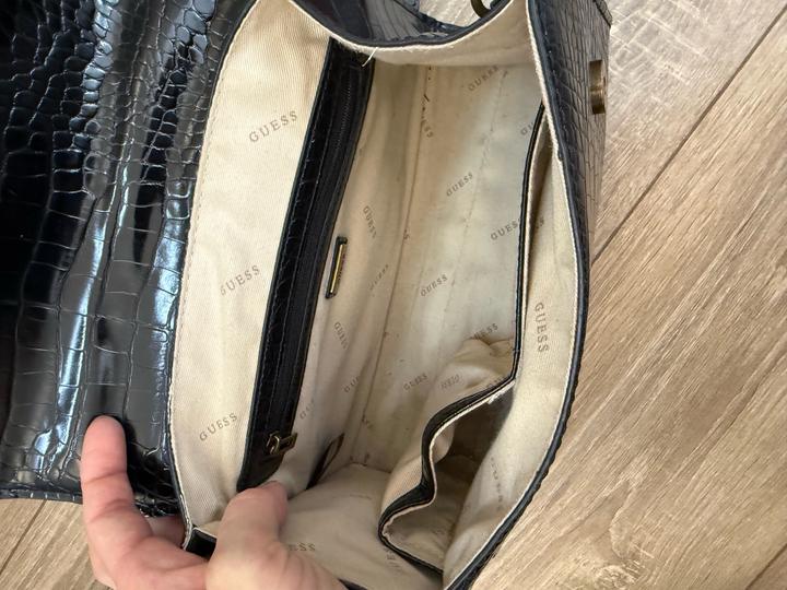 Сумочка Guess оригинал