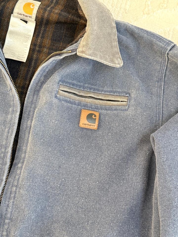 carhartt jacket