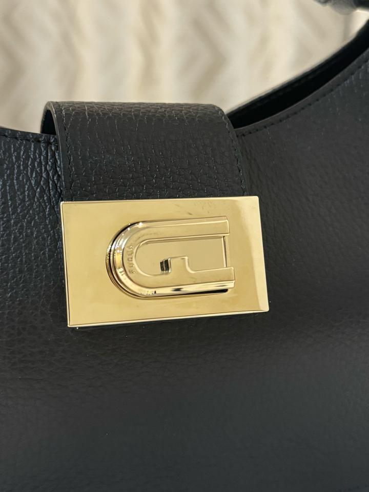 Продам: Новая сумка Furla 1927 S Shoulder Bag Soft (Оригинал)