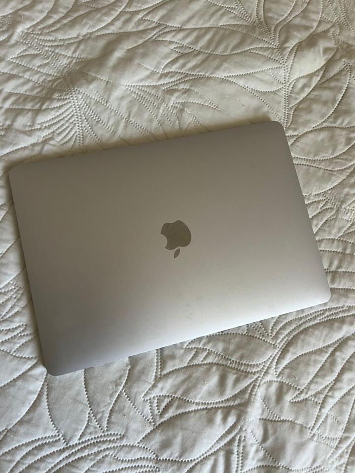 Apple MacBook Air 13 2020