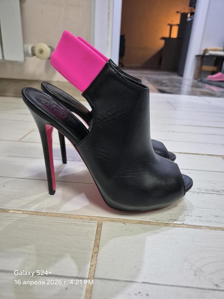 Босоножки Alexander McQueen