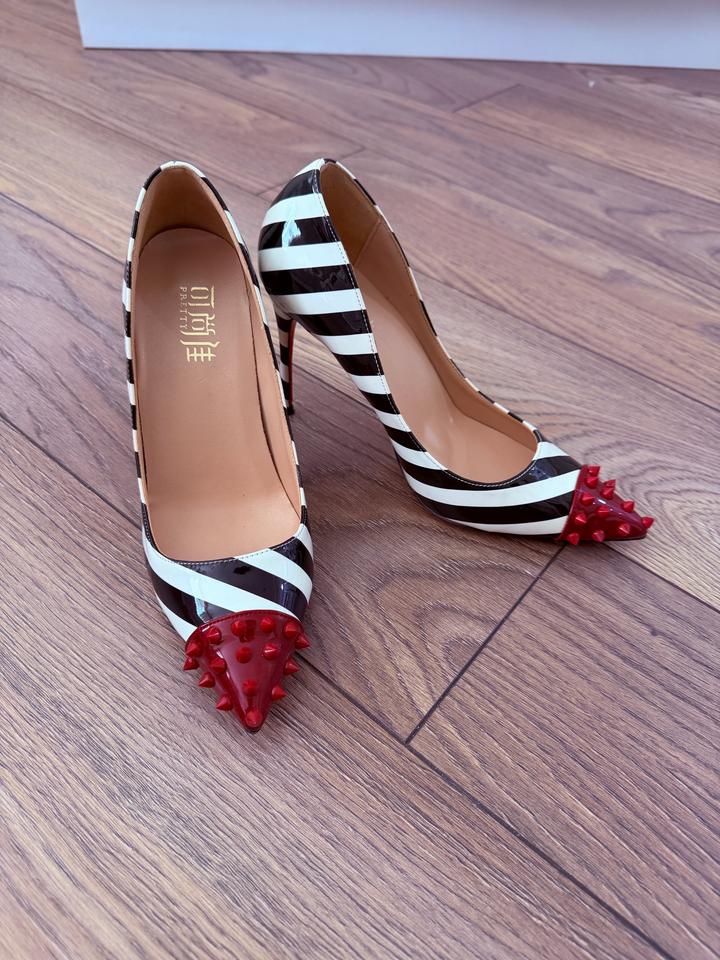 Туфли лакированные