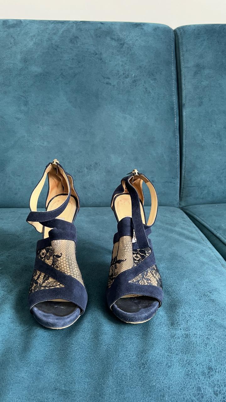 Шикарный босоножки Jimmy Choo
