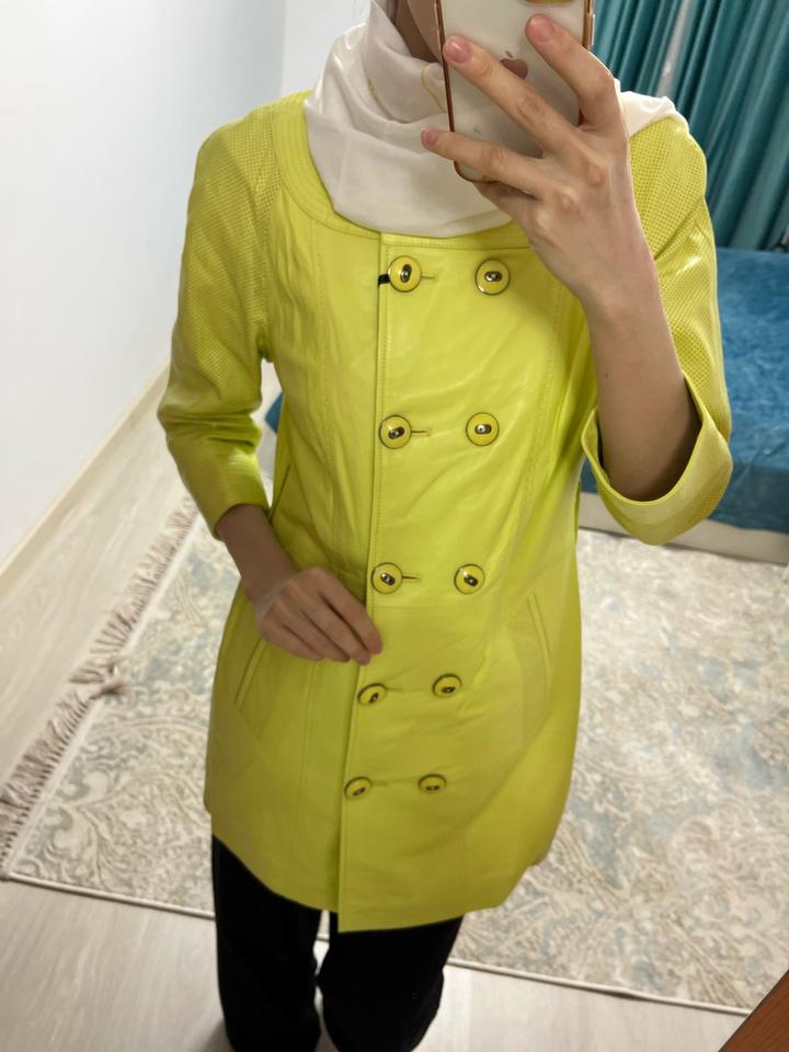 Кожаный плащь