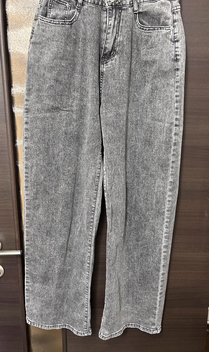 Джинсы прямые