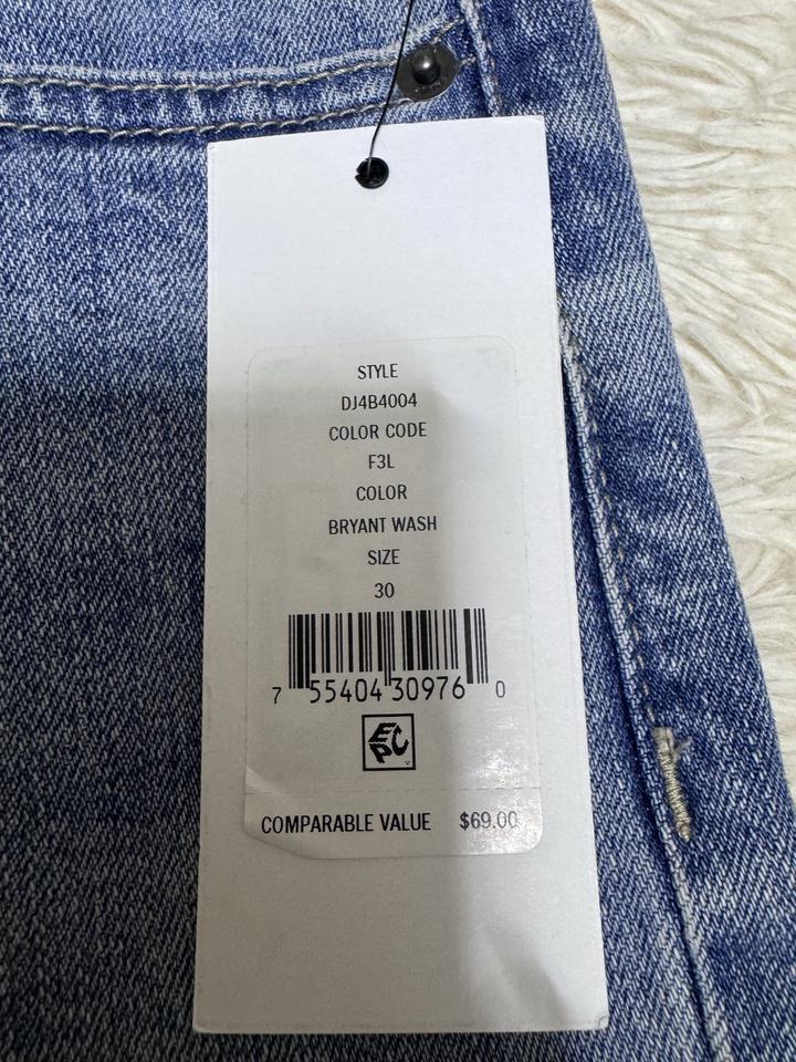 Джинсы от DKNY
