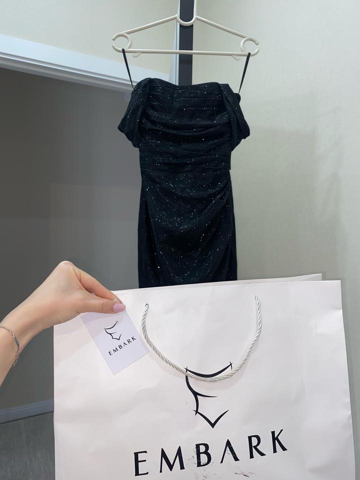 Вечернее платье Embark