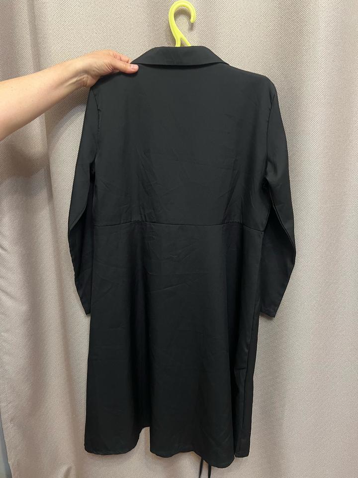 Платье черное