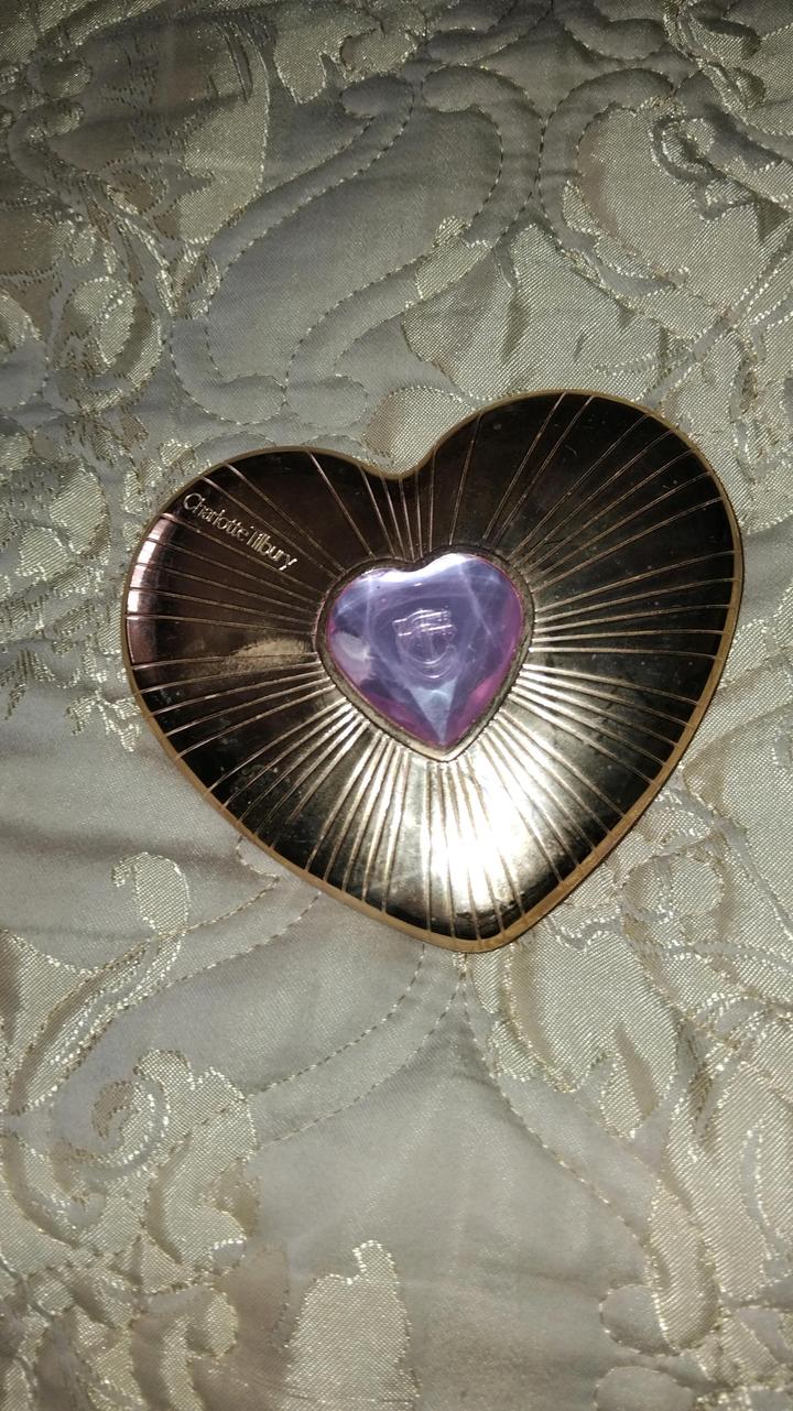 Chorlatte tilbury Pillow Talk Beauty Soulmates Face Palette In Flawless Pink