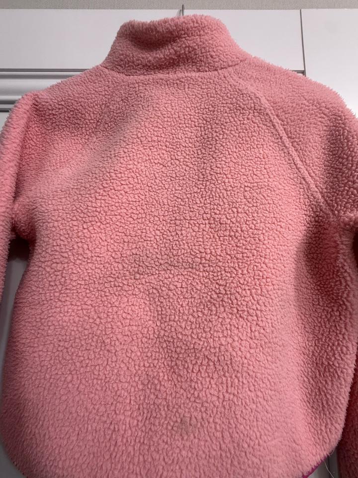 Теплая кофта для девочки 5 лет