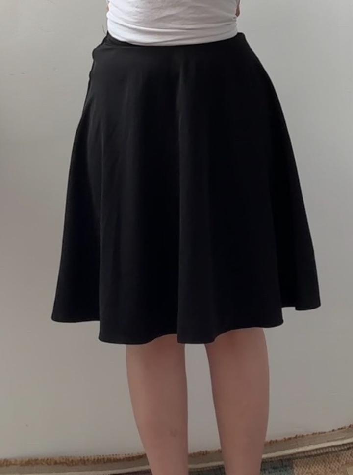 черная юбка