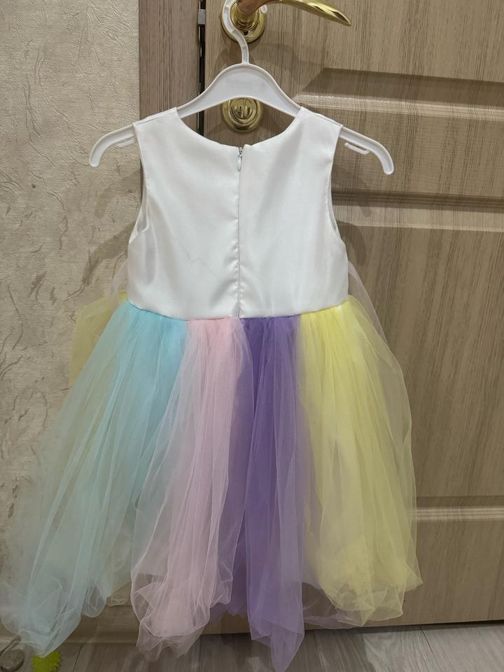 Нарядное платье