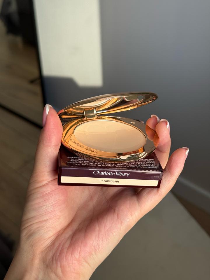 Charlotte Tilbury пудра