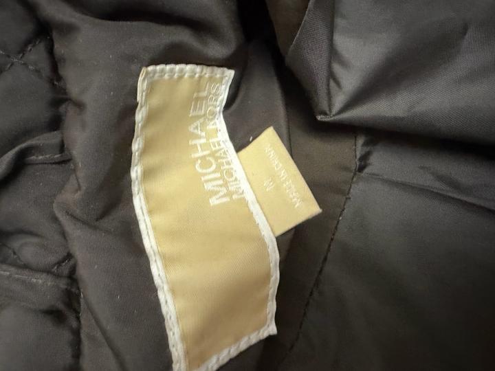 Куртку осенне весеннию от Michael Kors