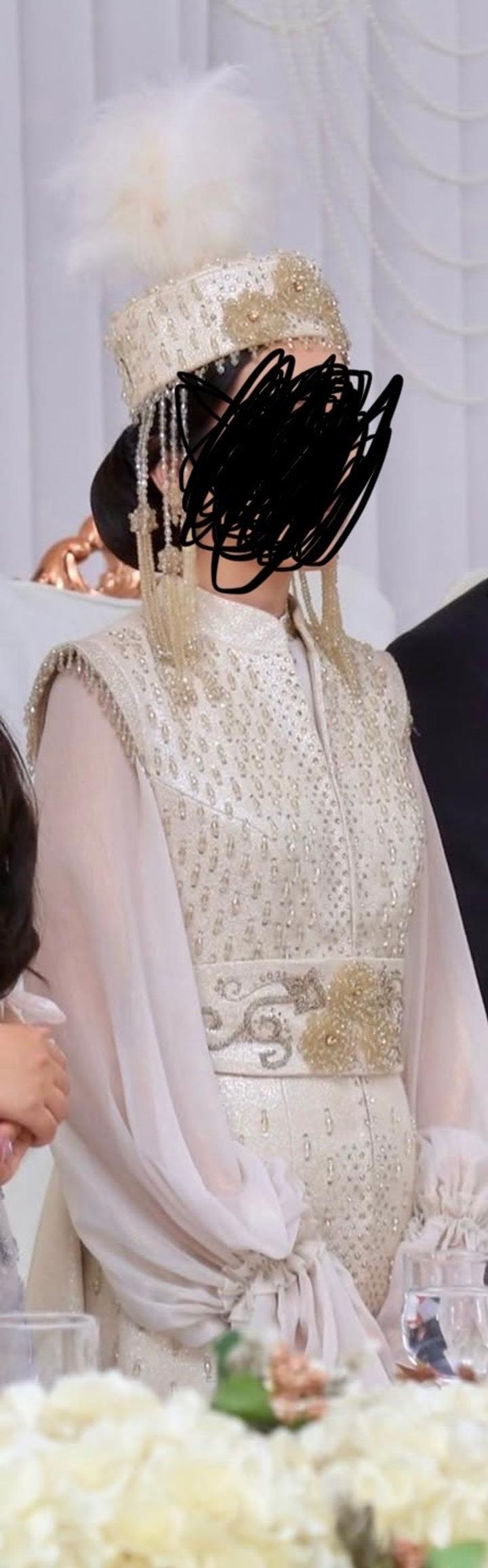 Ұзату көйлегі :Медика Сақтағанова