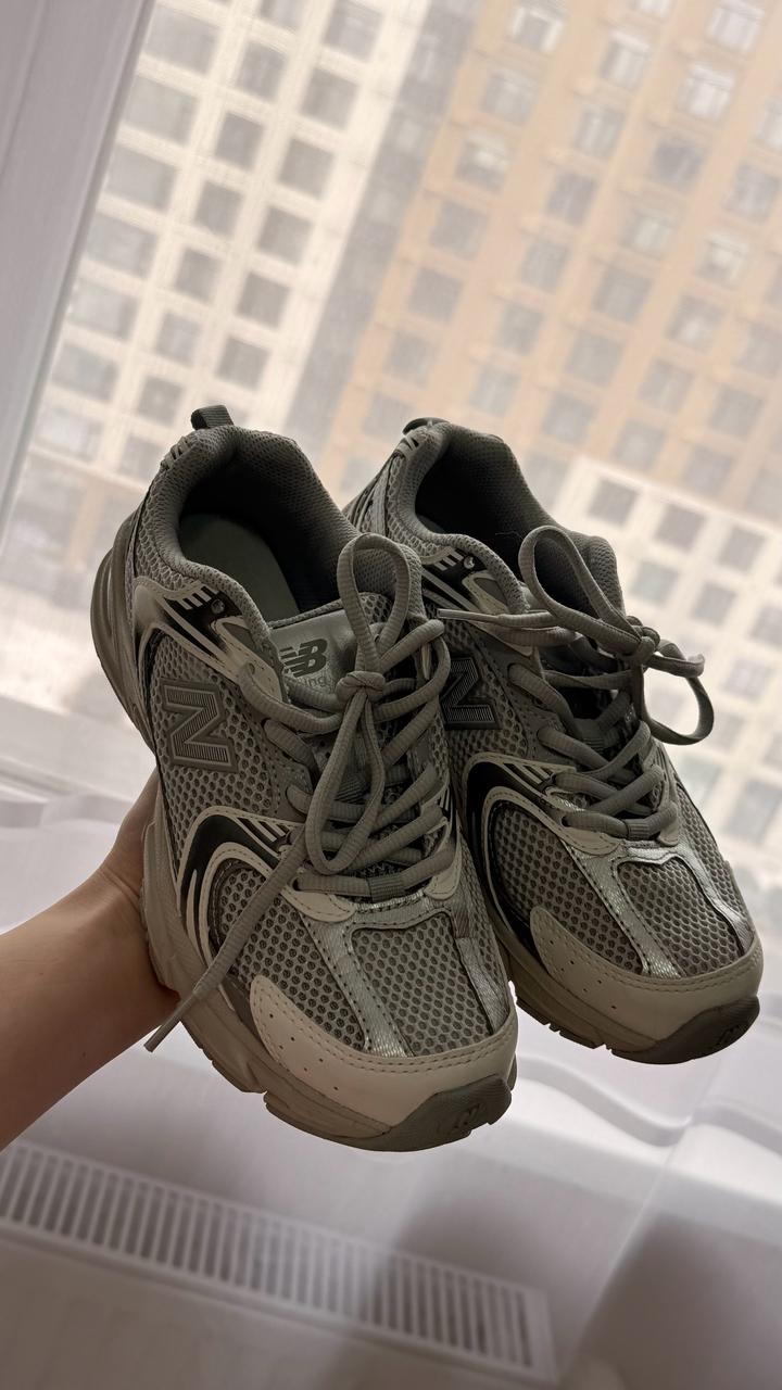 Продаю кроссовки new balance 530 после химчистки