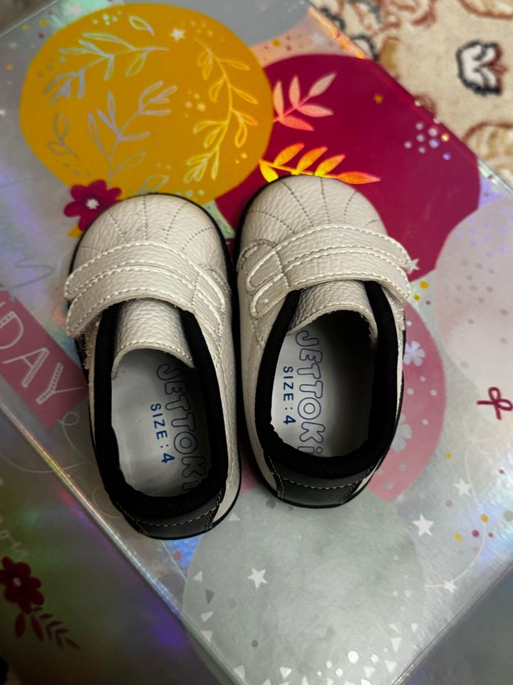 Детские кожаные босоножки