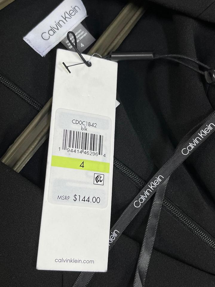 Платье Calvin Klein новое S