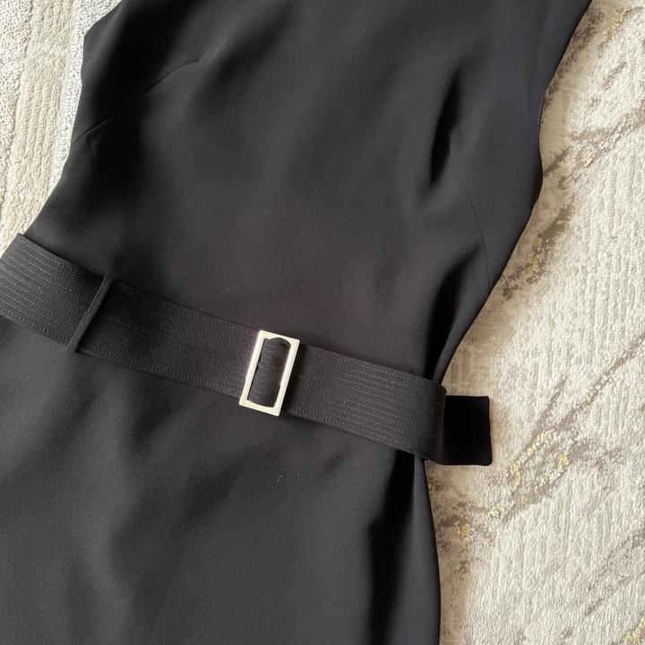 Черное короткое платье- Mango