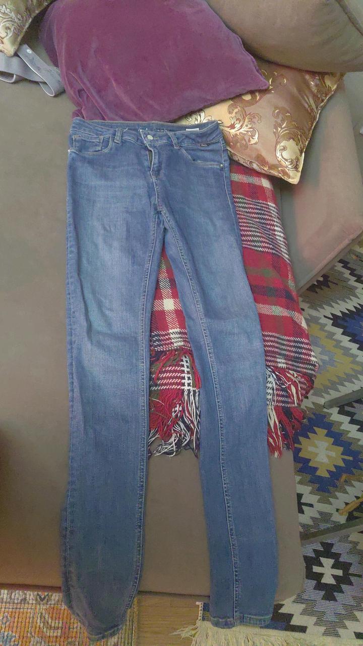 Джинсы skinny