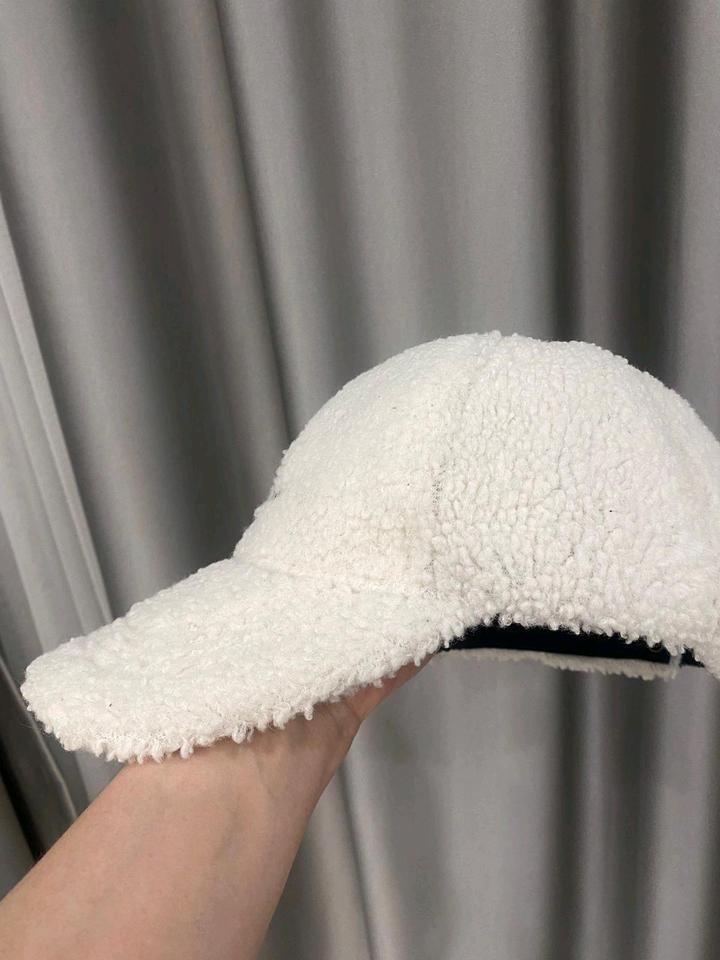 Кепка под Loro Piano