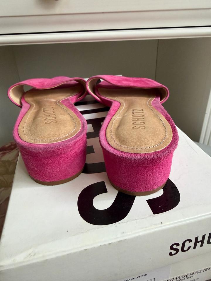 Шлепки Schutz