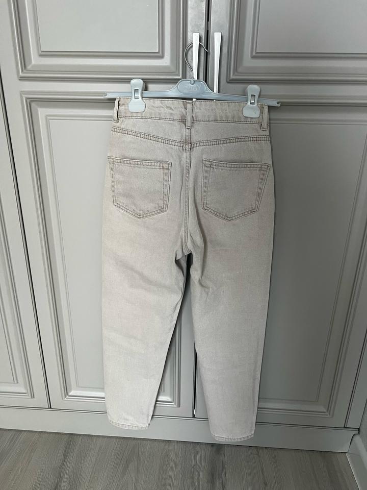 Новые джинсы