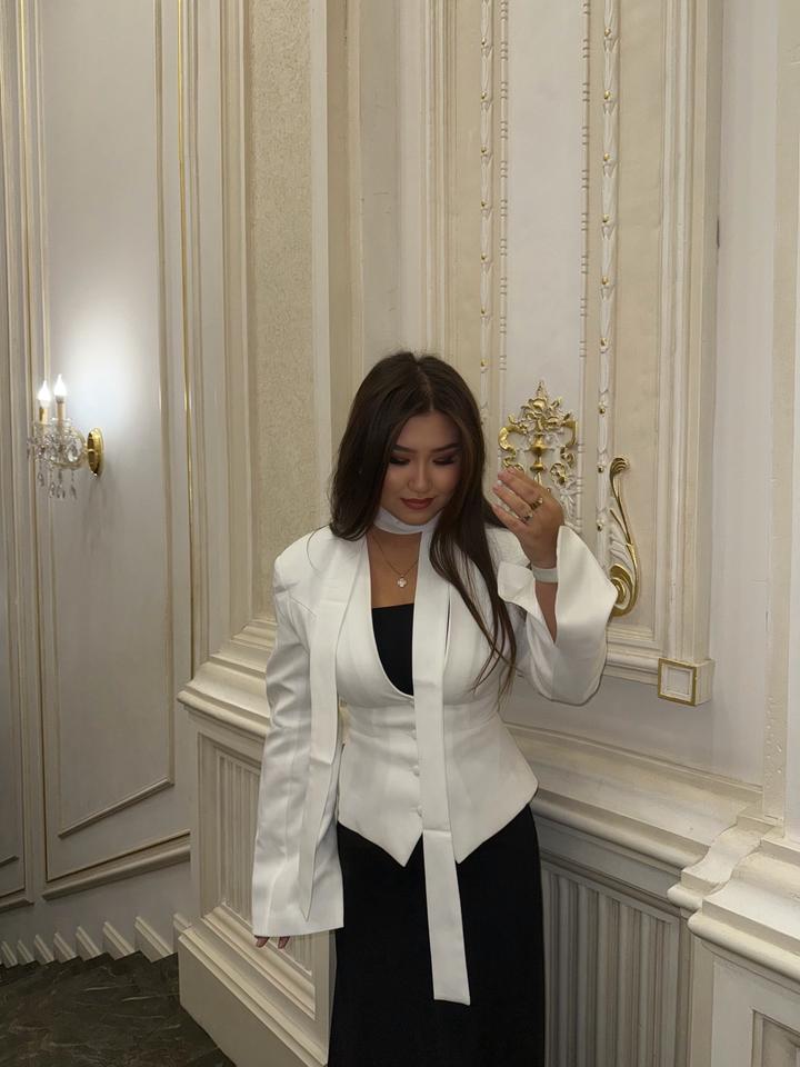 Приталенный пиджак