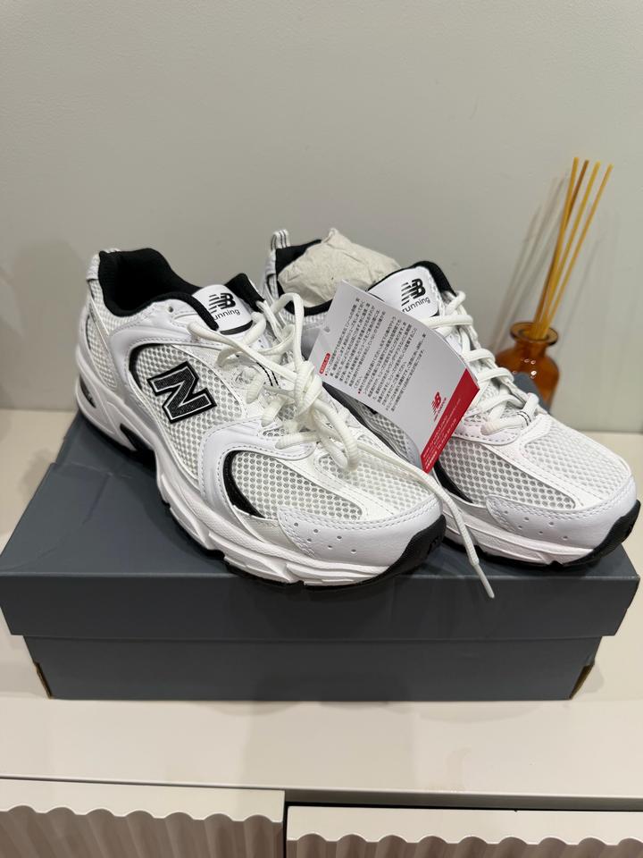 Кроссовки new balance
