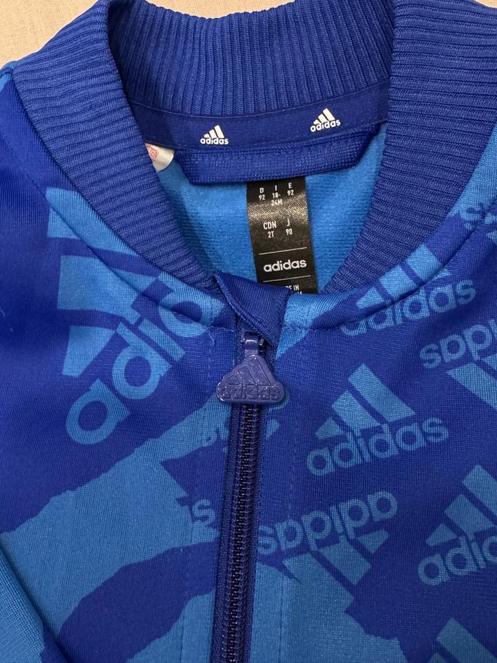 Adidas костюм для мальчика 92
