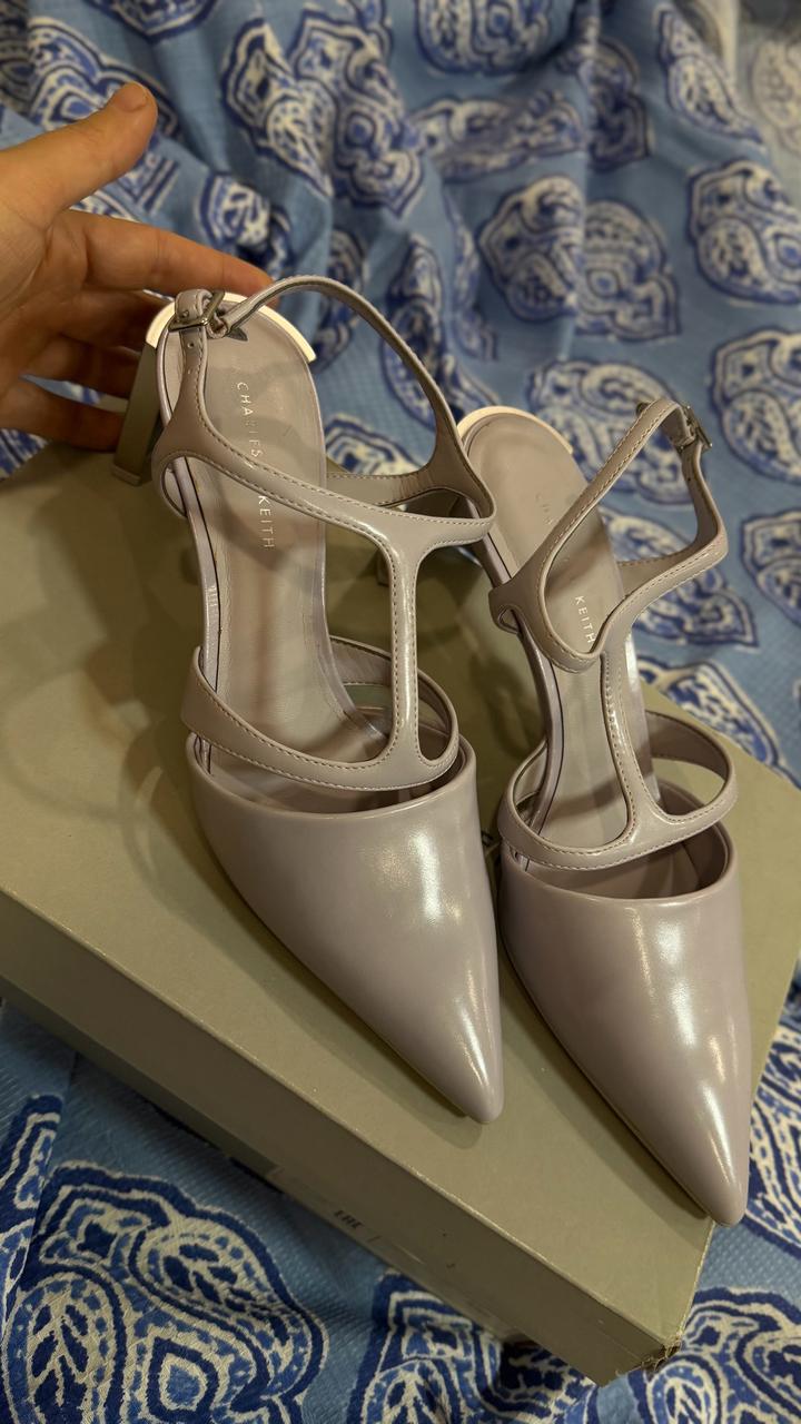 Туфли Charles & Keith