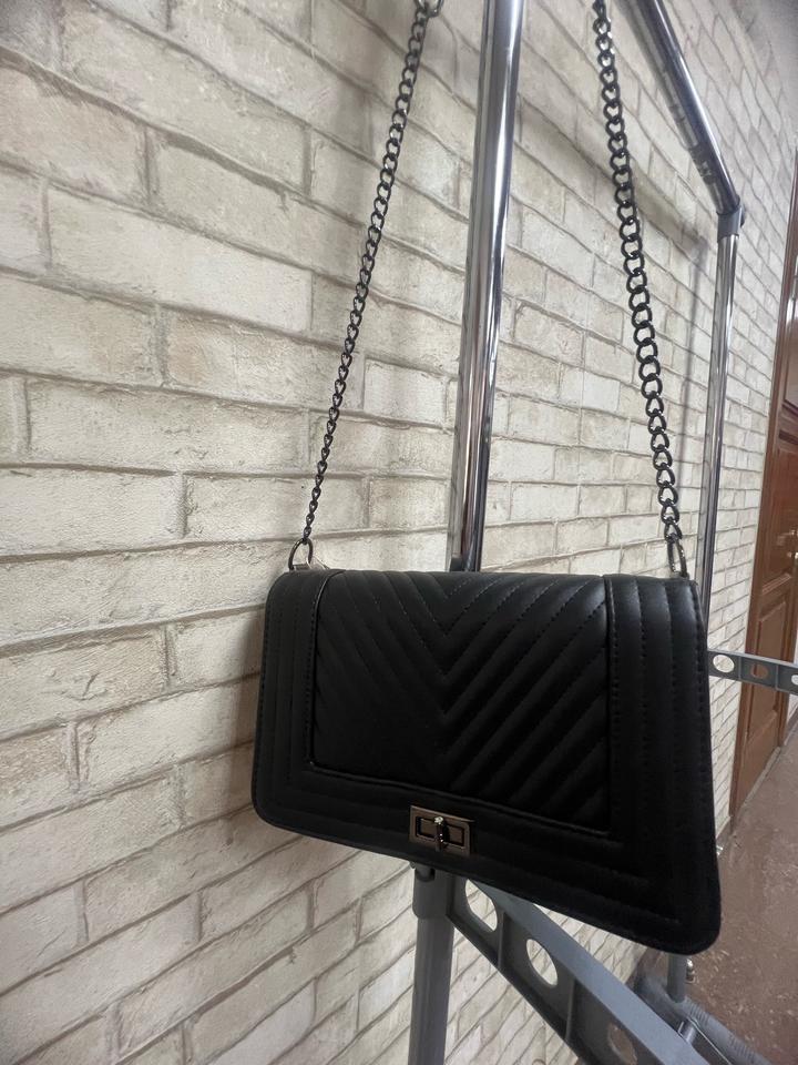 Сумка новая David Jones