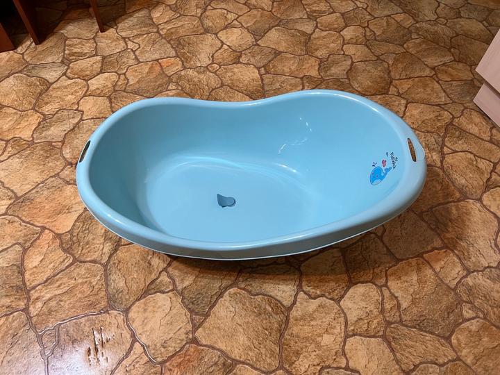 Продам ванночку для новорожденного