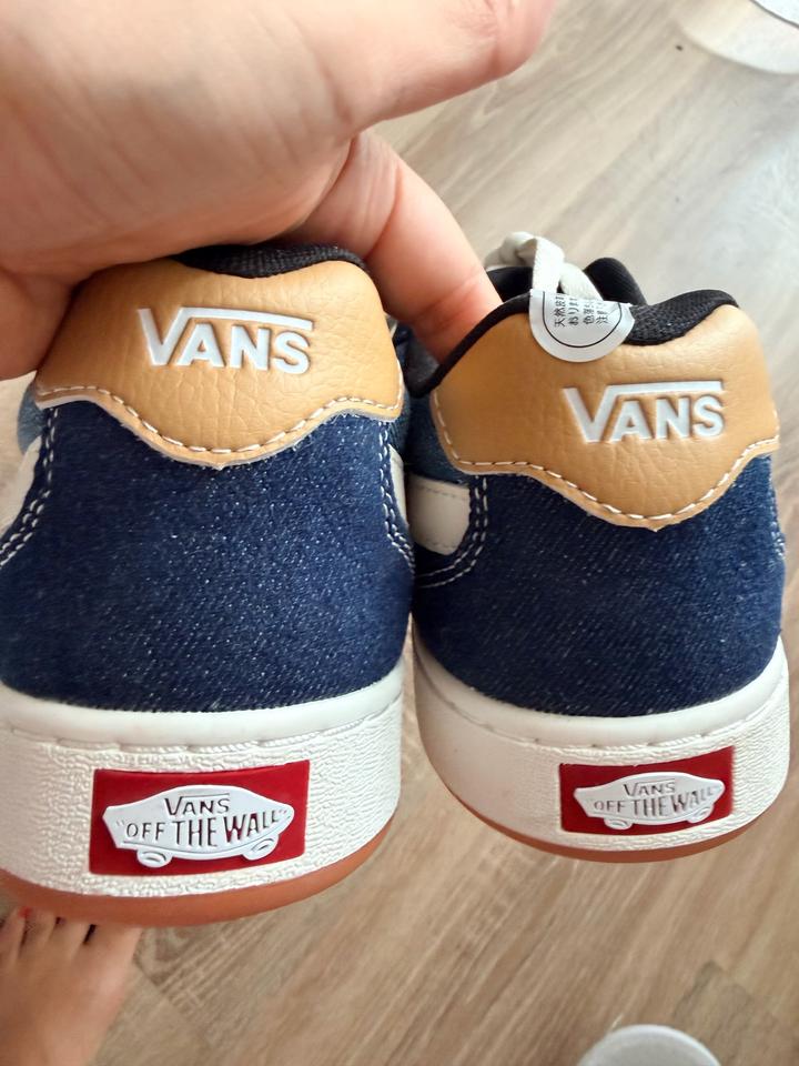 Голубые Vans