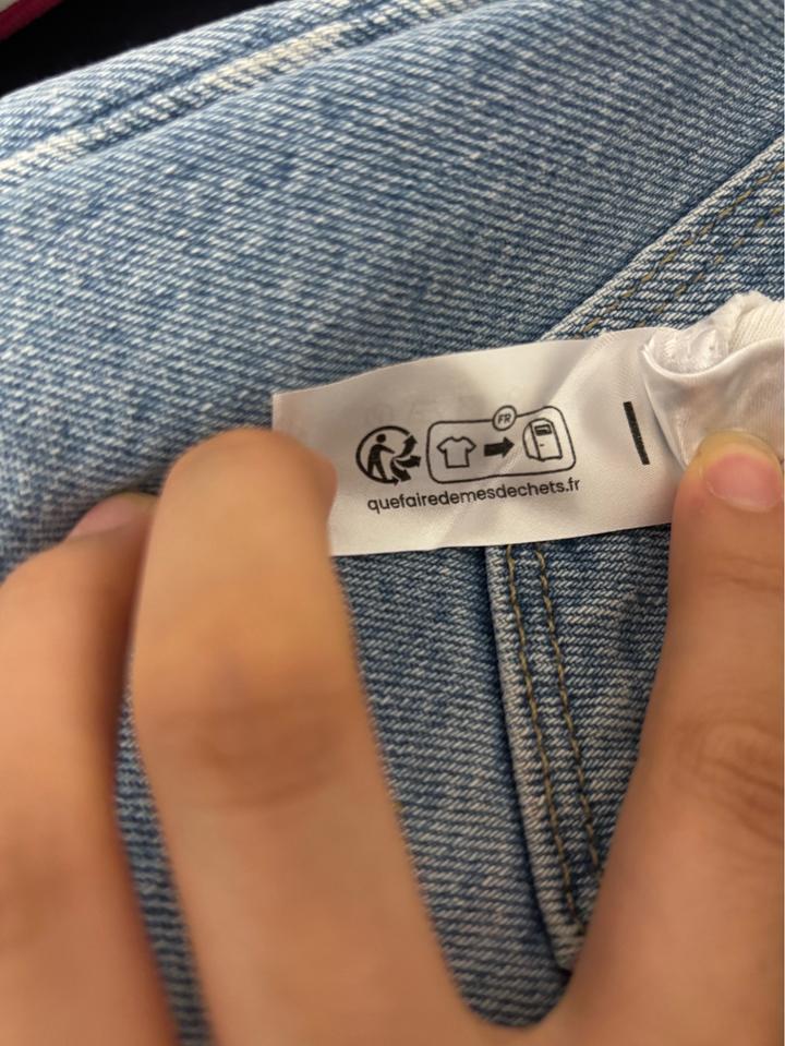 Белая кофта Bershka