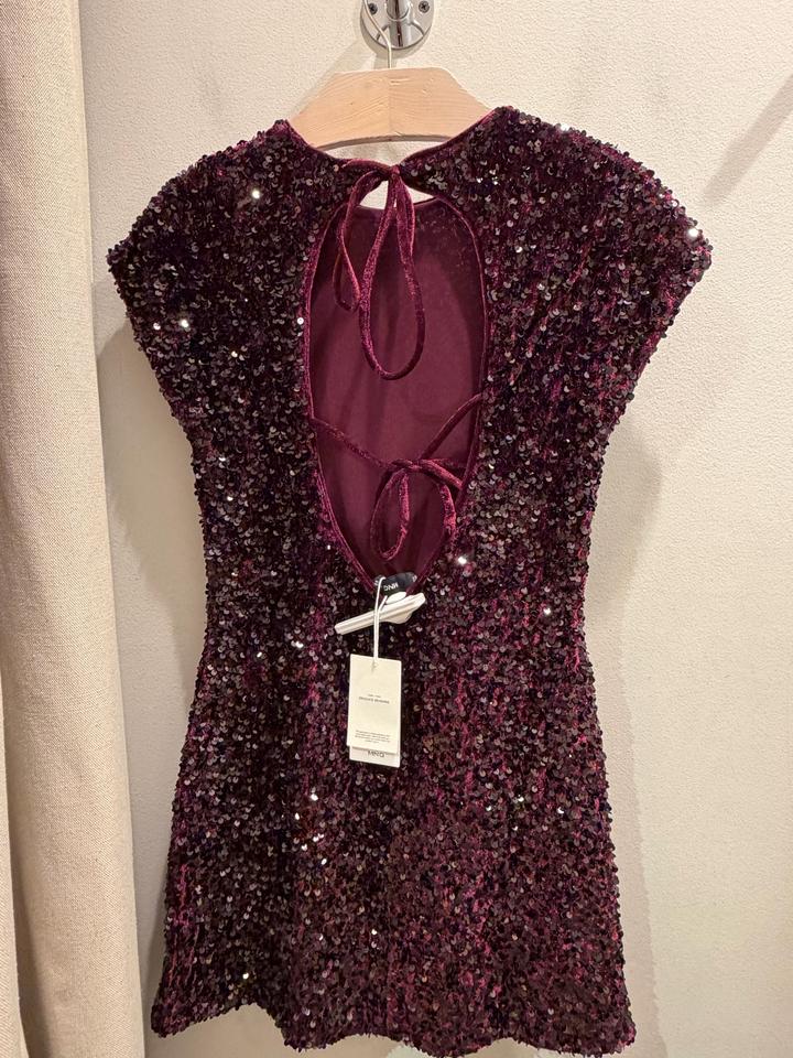 Платье манго