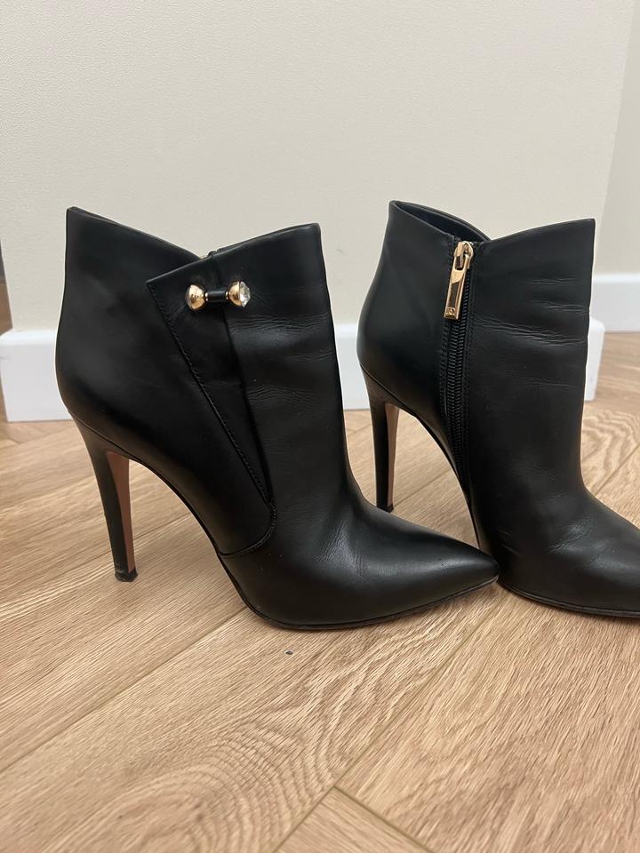 Ботильоны Basconi кожаные