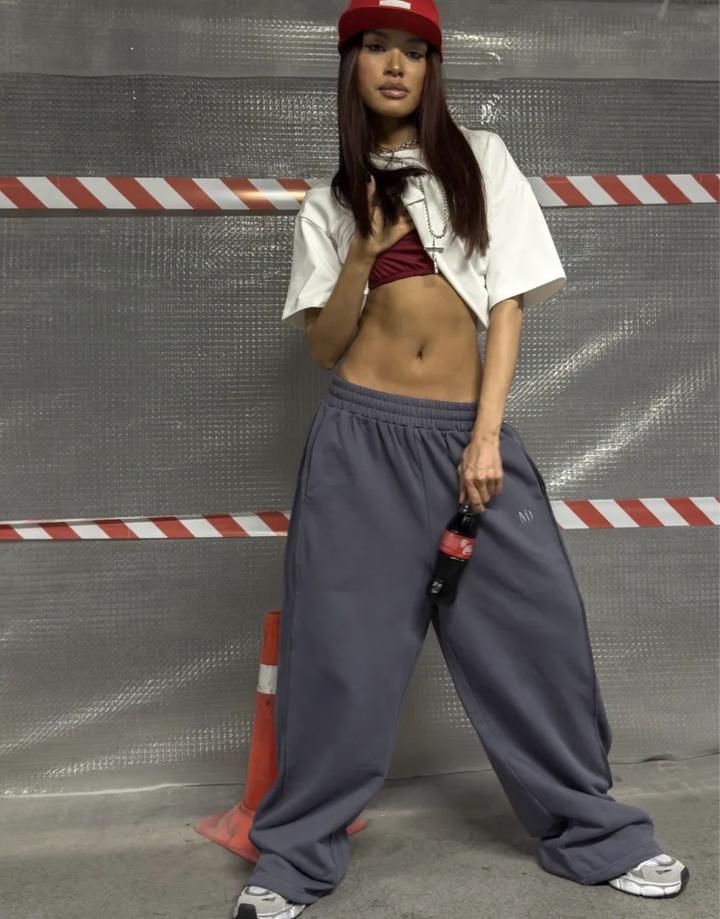 Спортивные штаны