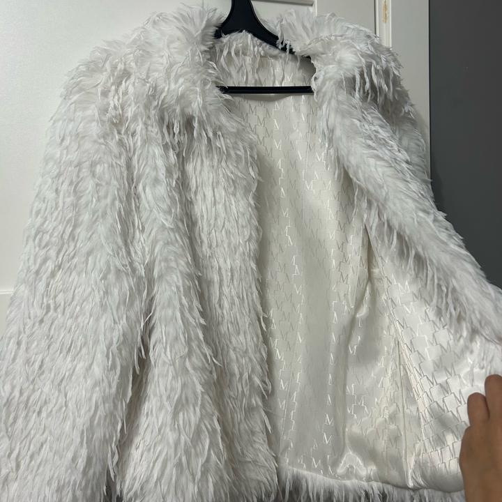 Трендовая шубка искусственная