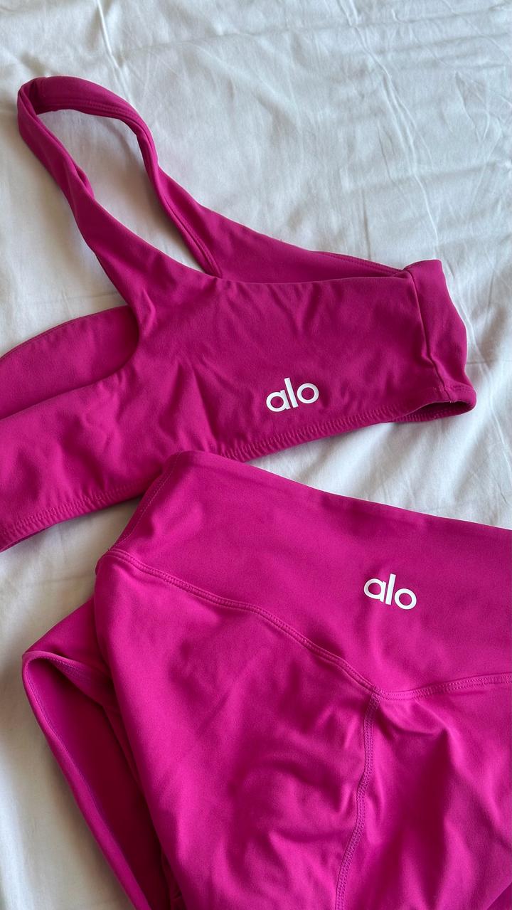 Alo yoga Леггинсы + топ