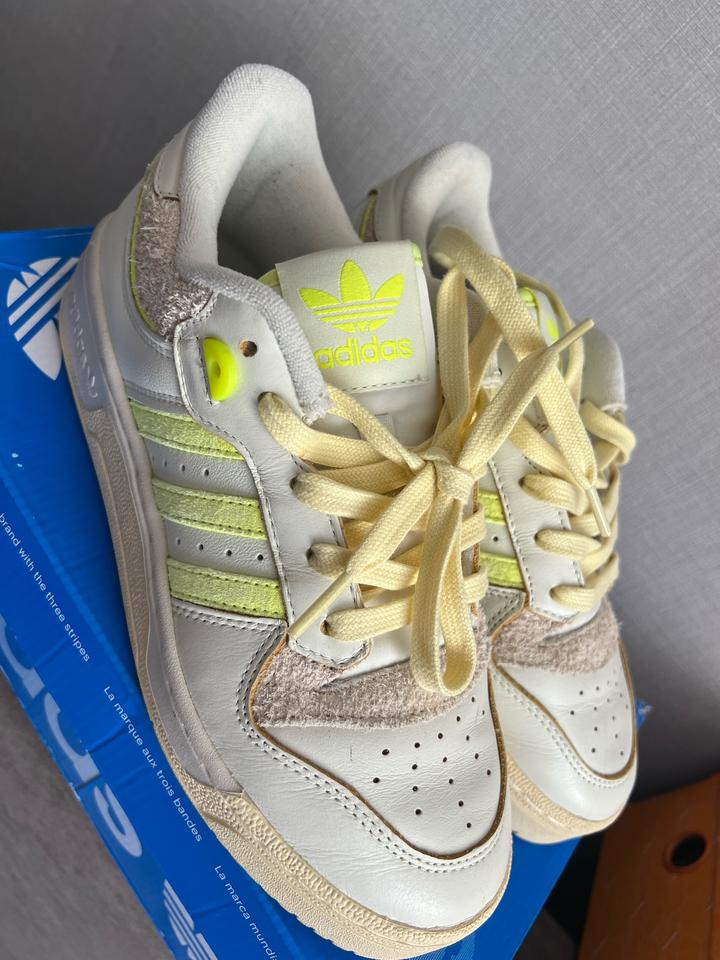 Кроссовки ADIDAS