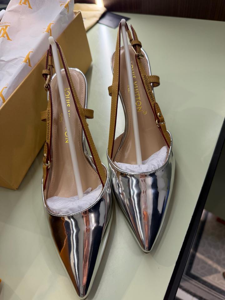 LV туфельки босоножки