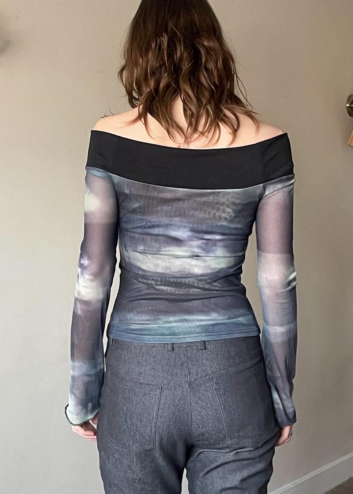 Сетчатый топ с открытыми плечами и абстрактным принтом / Y2K mesh long sleeve