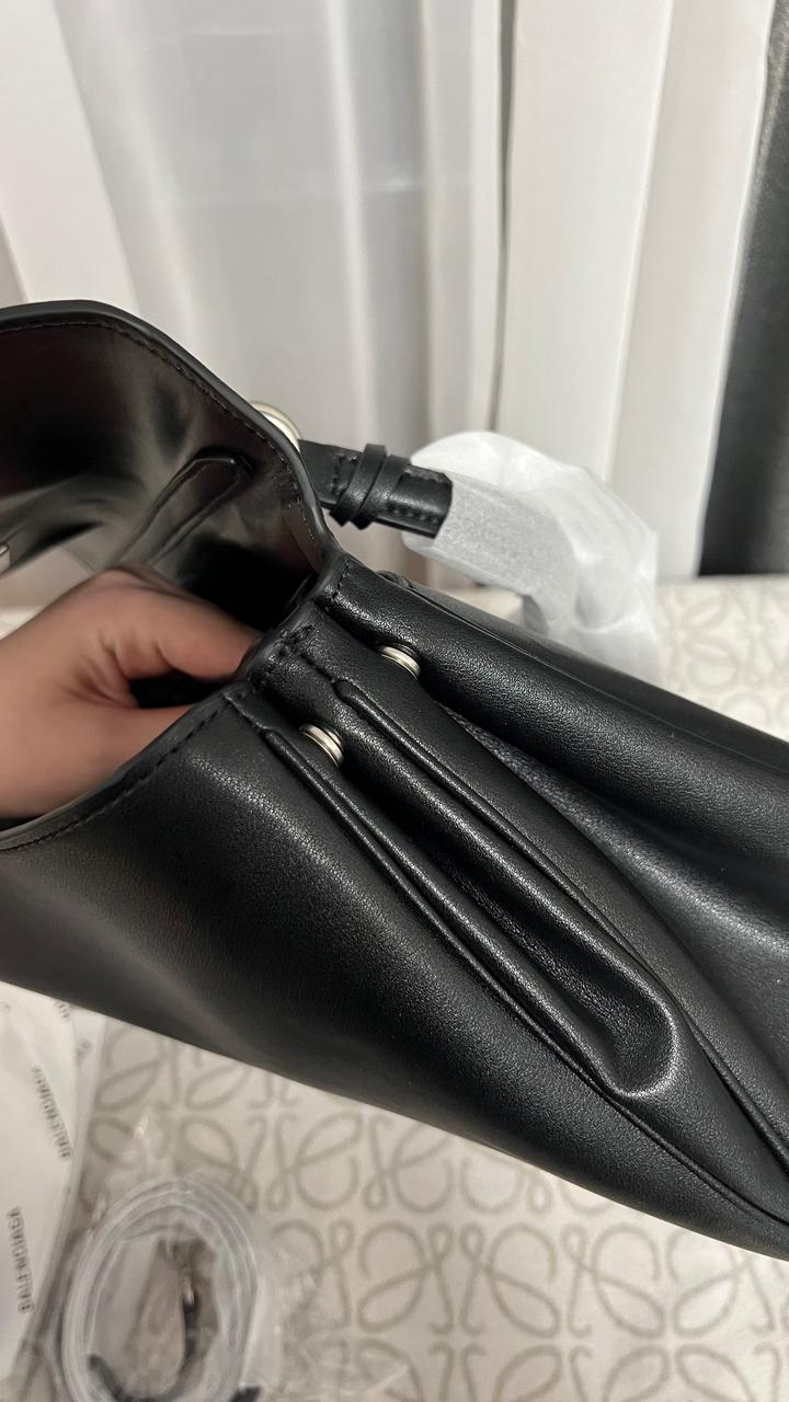 Сумка BALENCIAGA rodeo🤍