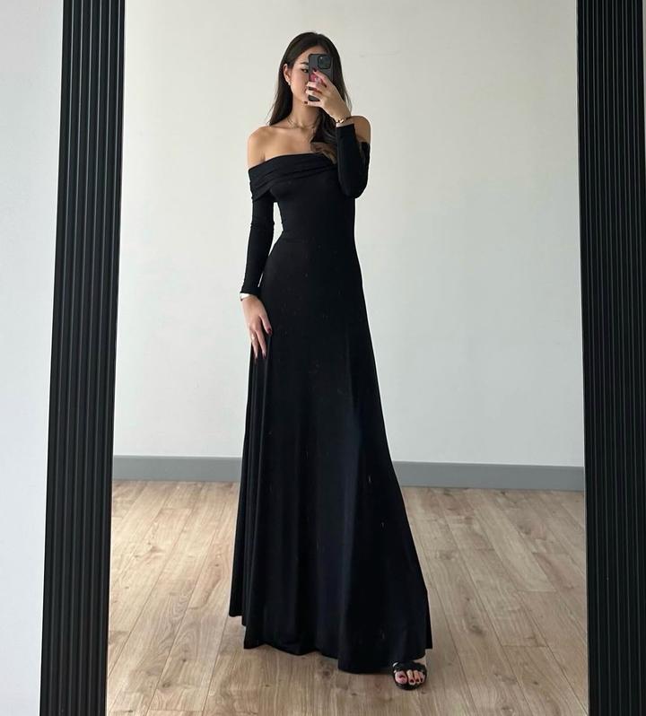 Черное платье