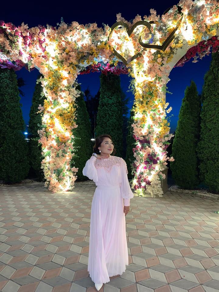 Вечернее платье