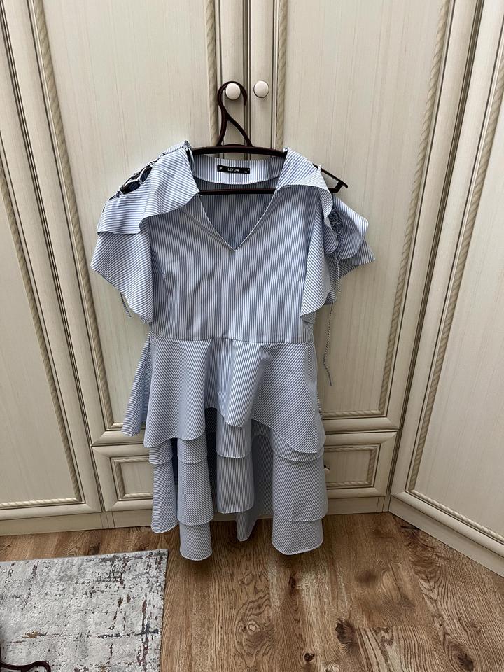 Блузка с юбкой