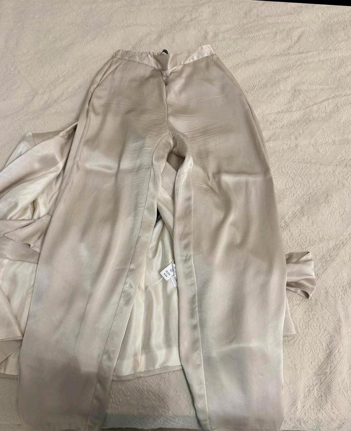 Костюм брючный Zara