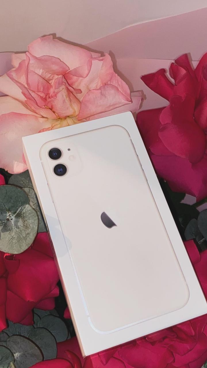 iPhone 11 White 128 GB (Оригинал, не вскрывался)